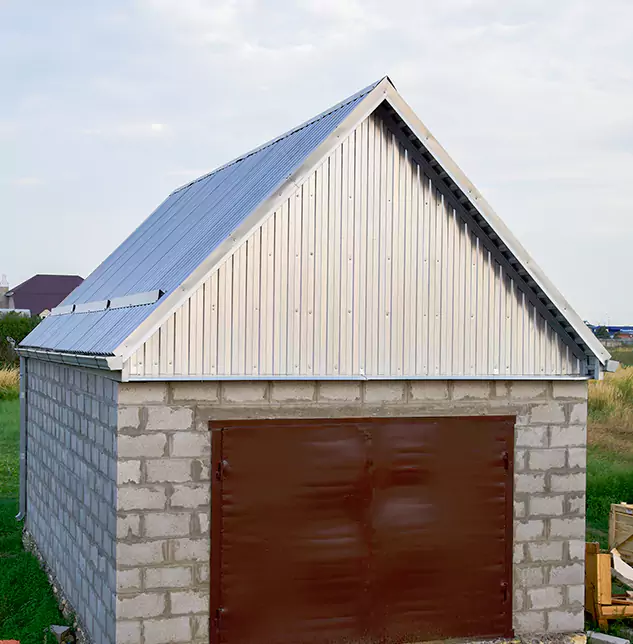 Trusted Garage Roof Repair Company: Keeping Bloomington, IL Properties Sealed and Secure