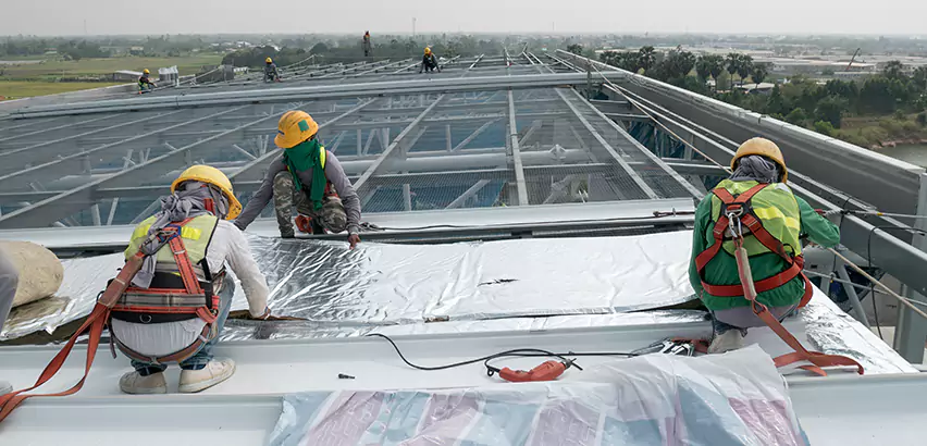 Professional Roof Waterproofing Services in Bloomington, IL