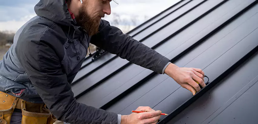 Professional Steel Roof Repair Services in Bloomington, IL