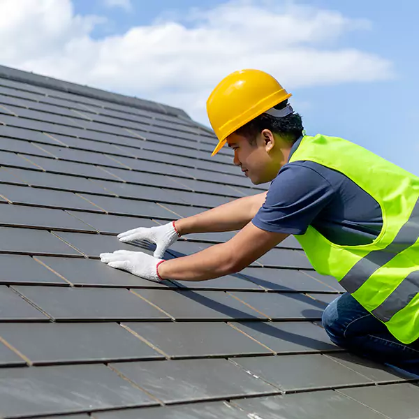Why Bloomington Homeowners Choose Bloomington Roofing Pro for Standing Seam Metal Roofing Service?